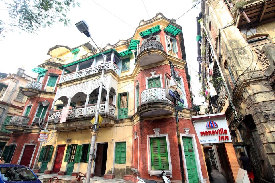 undefined MONOVILLA INN 8