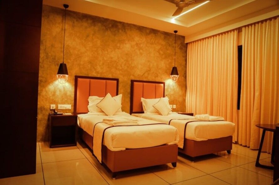 Twin Bed Deluxe Room