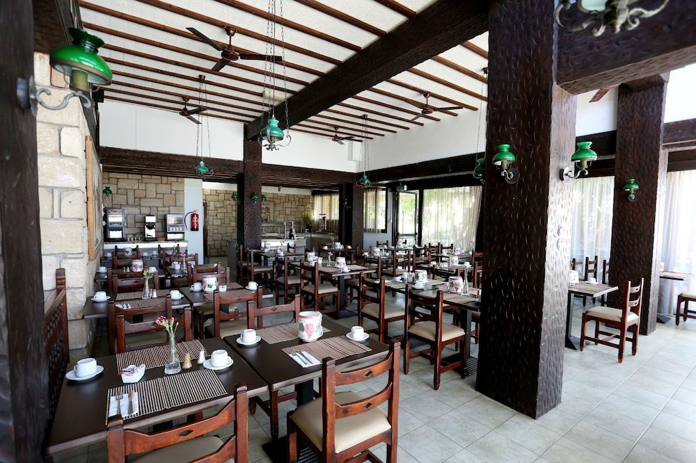 undefined Dionysos Central Hotel 8