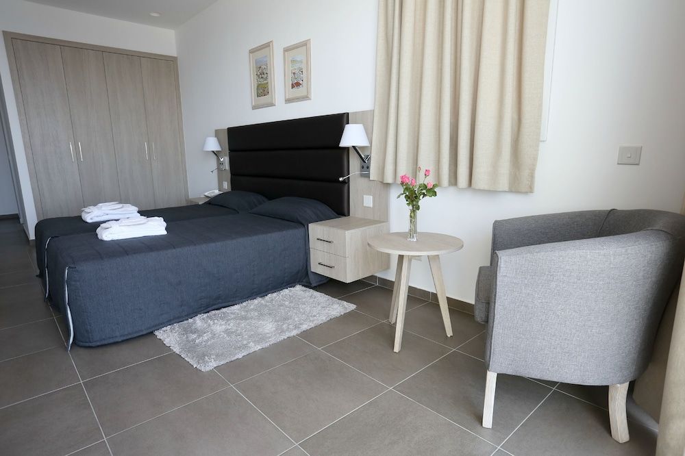 undefined Dionysos Central Hotel