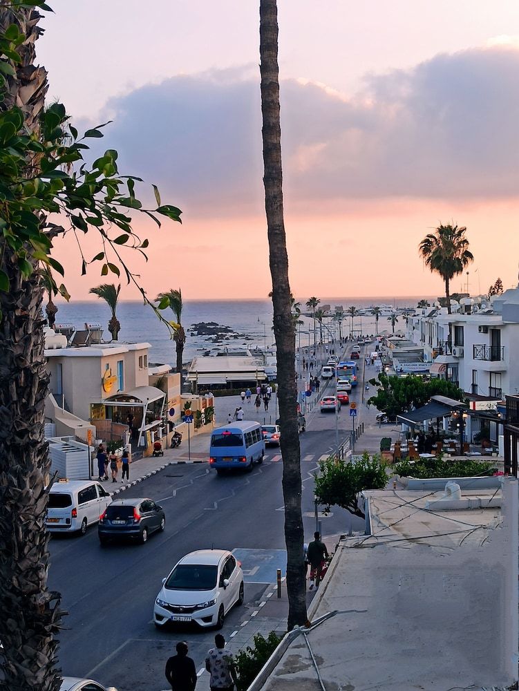 undefined Dionysos Central Hotel 5