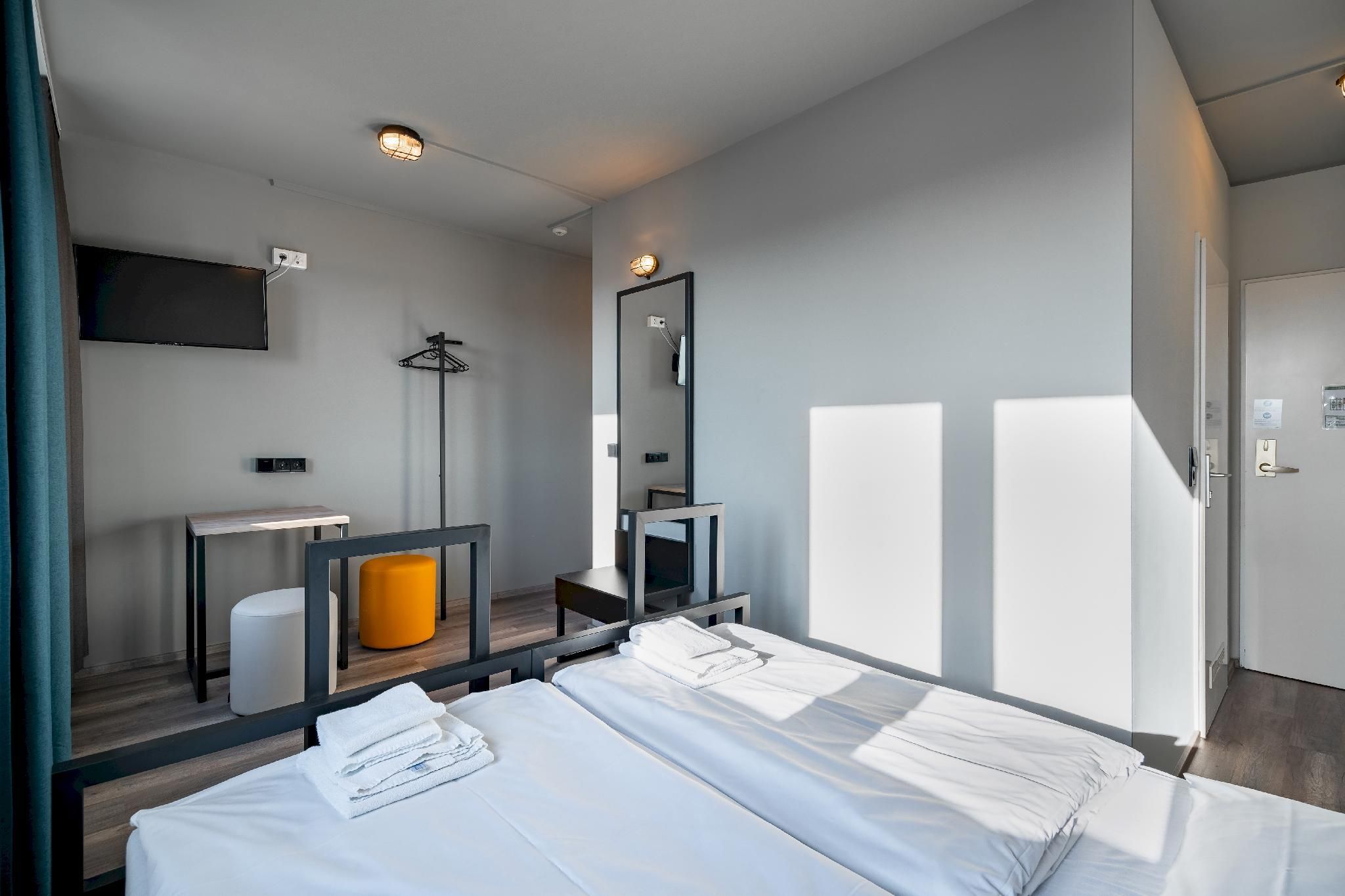 a&o Dresden Hauptbahnhof Twin Room