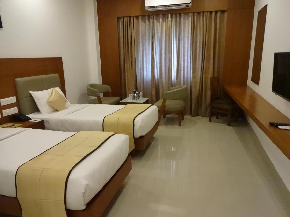 Deluxe Double or Twin Room