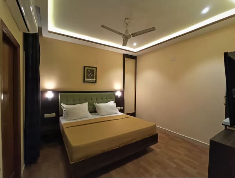 undefined HOTEL ROYAL PARK. 10