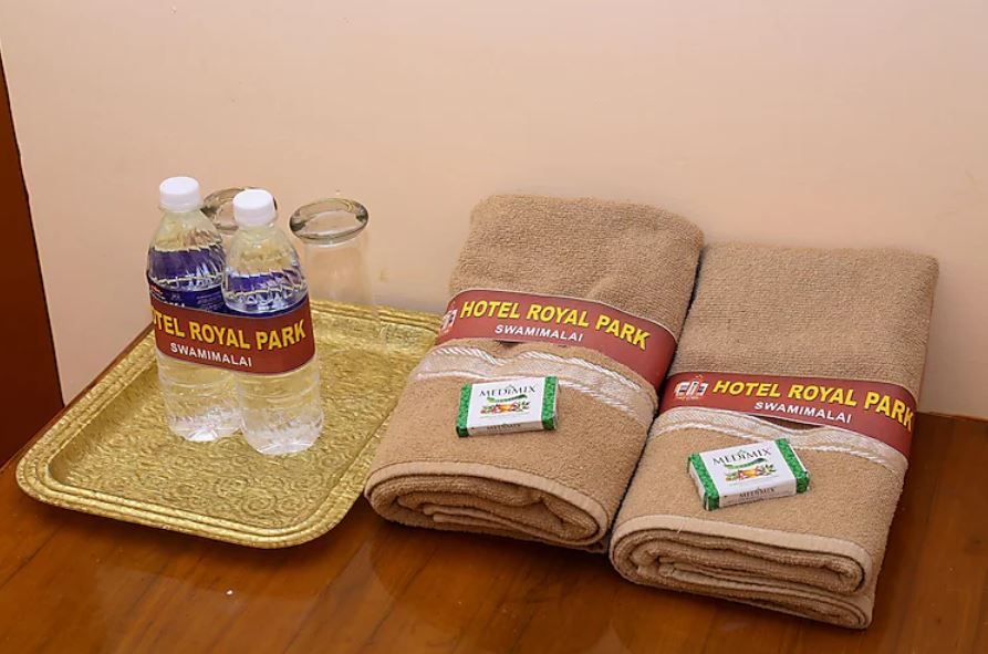 HOTEL ROYAL PARK. Super Deluxe AC 4