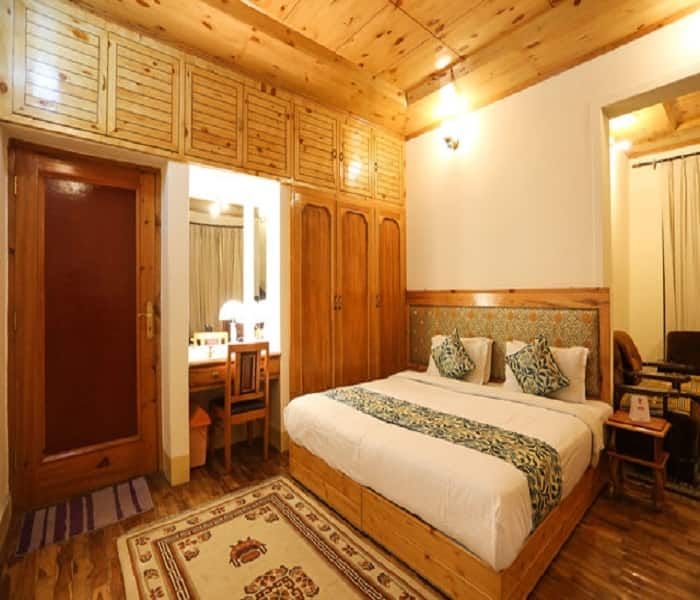 undefined Hotel Omasila 5