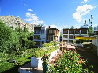 undefined Hotel Omasila 2