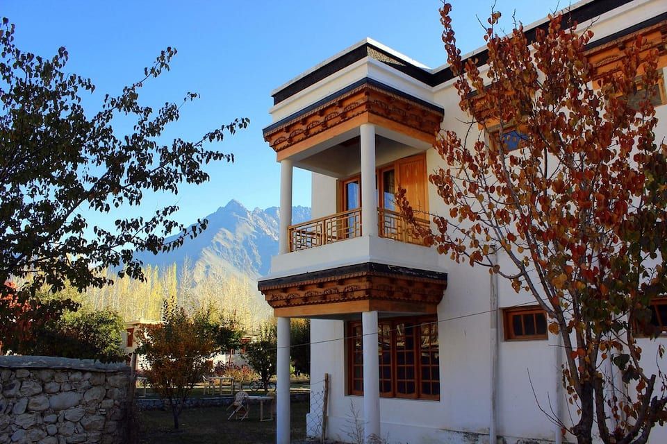 undefined Hotel Snow Leopard 4