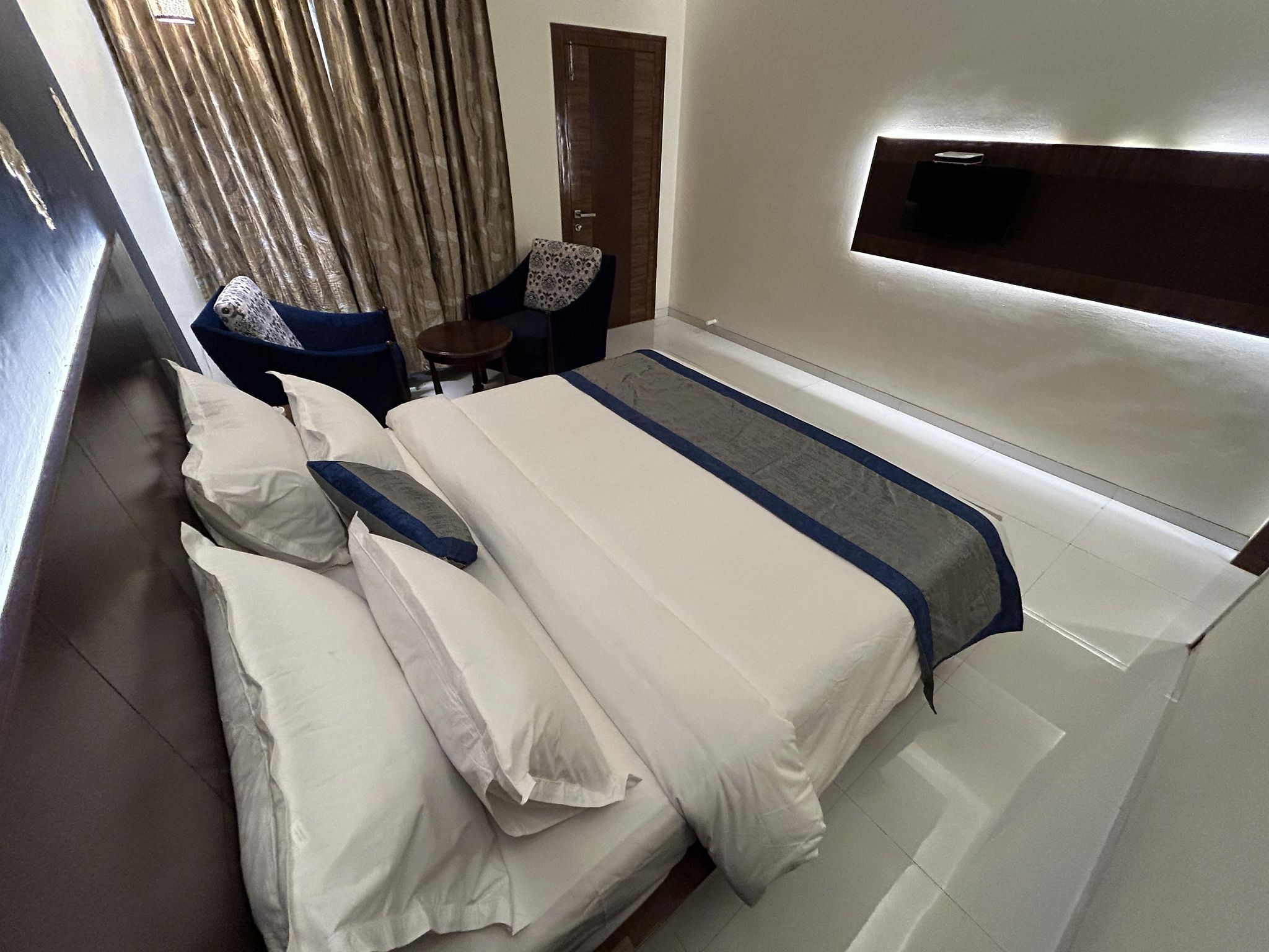 Cabana Room With Balcony Pool View