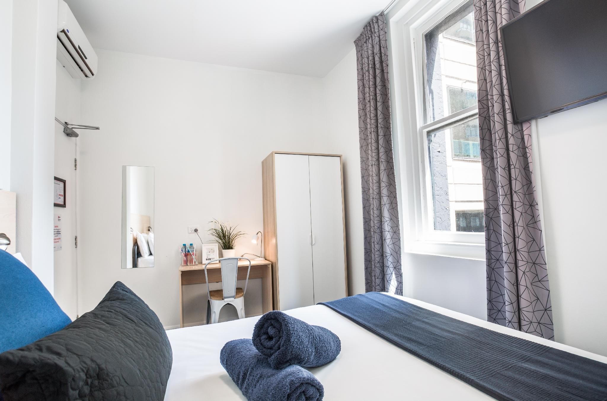 undefined Nomads Sydney - Hostel 2