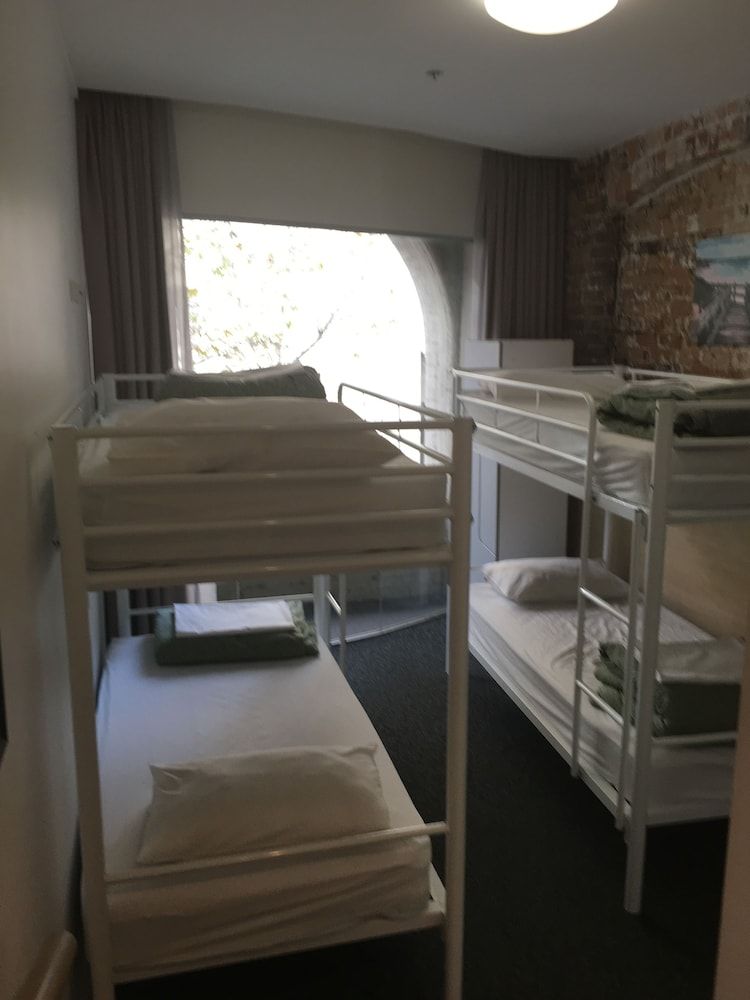 undefined Nomads Sydney - Hostel 10