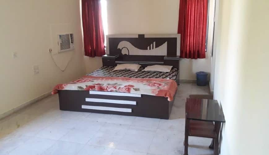 undefined Platinum Square 5