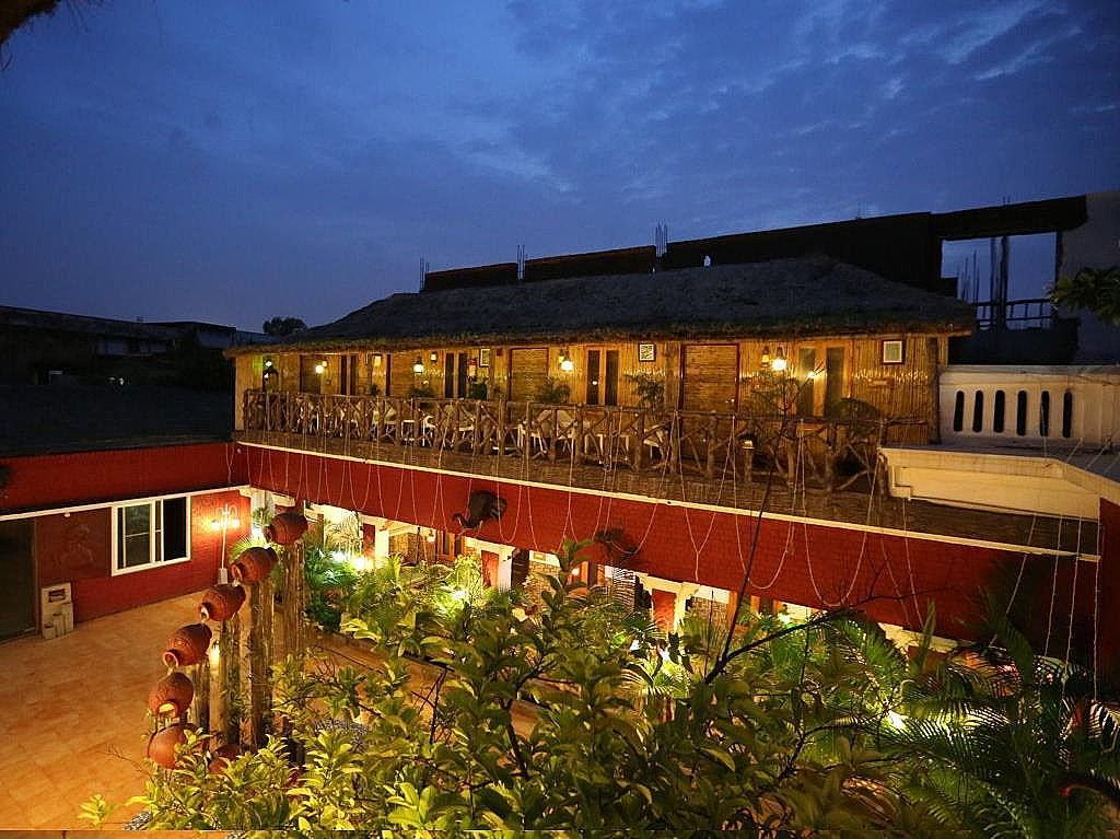 Hotel Exterior