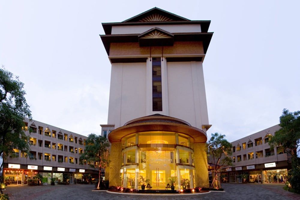 undefined Maninarakorn Hotel