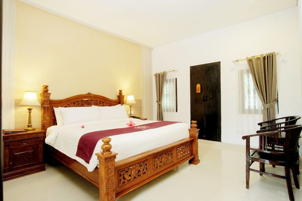Puri Saron Senggigi Hotel Standard Bungalow 2