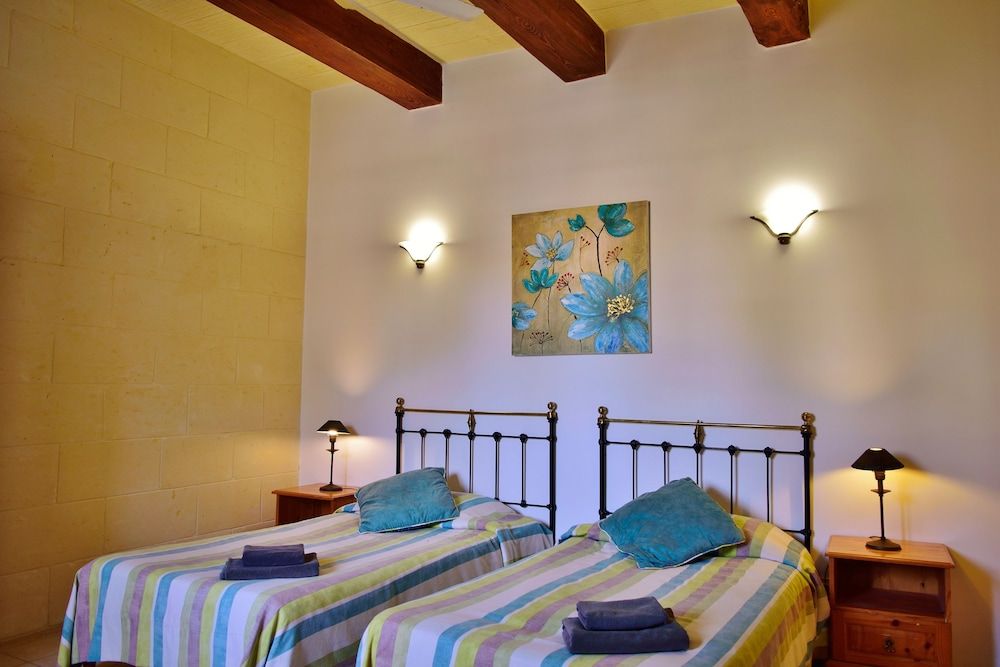 Maisonette, 2 Bedrooms