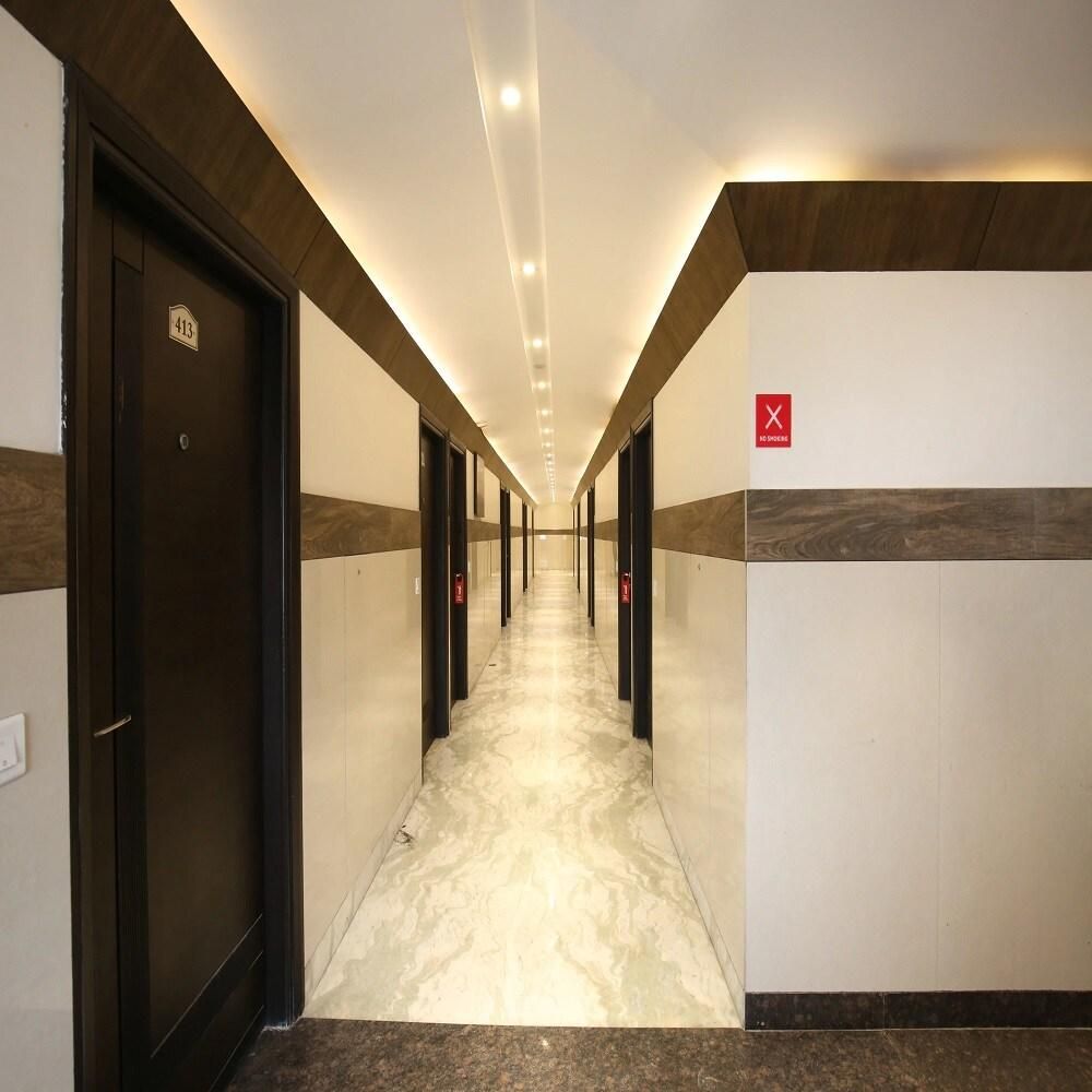 undefined Neelkhant Hotel 3