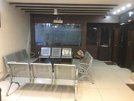 undefined Bambi Hotel 3