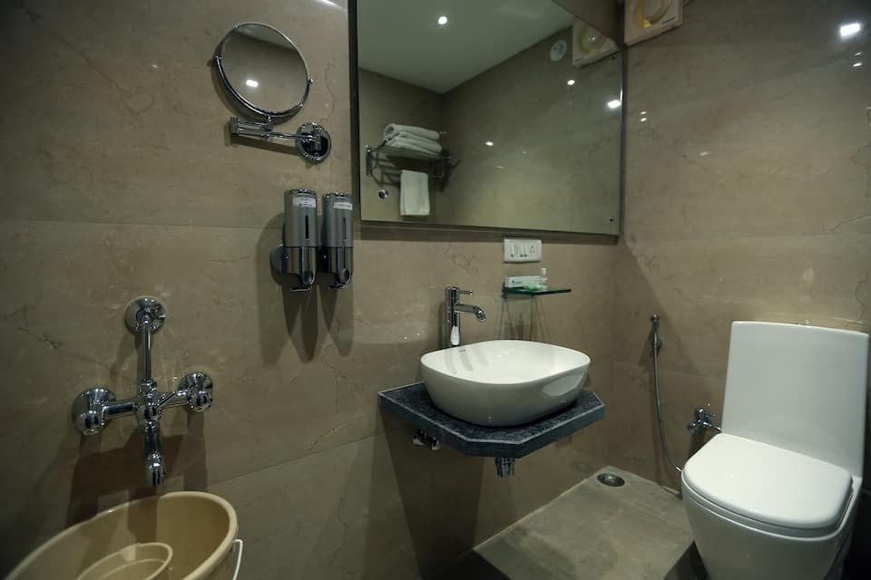 The Grand Legacy Resort & Spa (TGL) - Pure Veg Grand Room 4