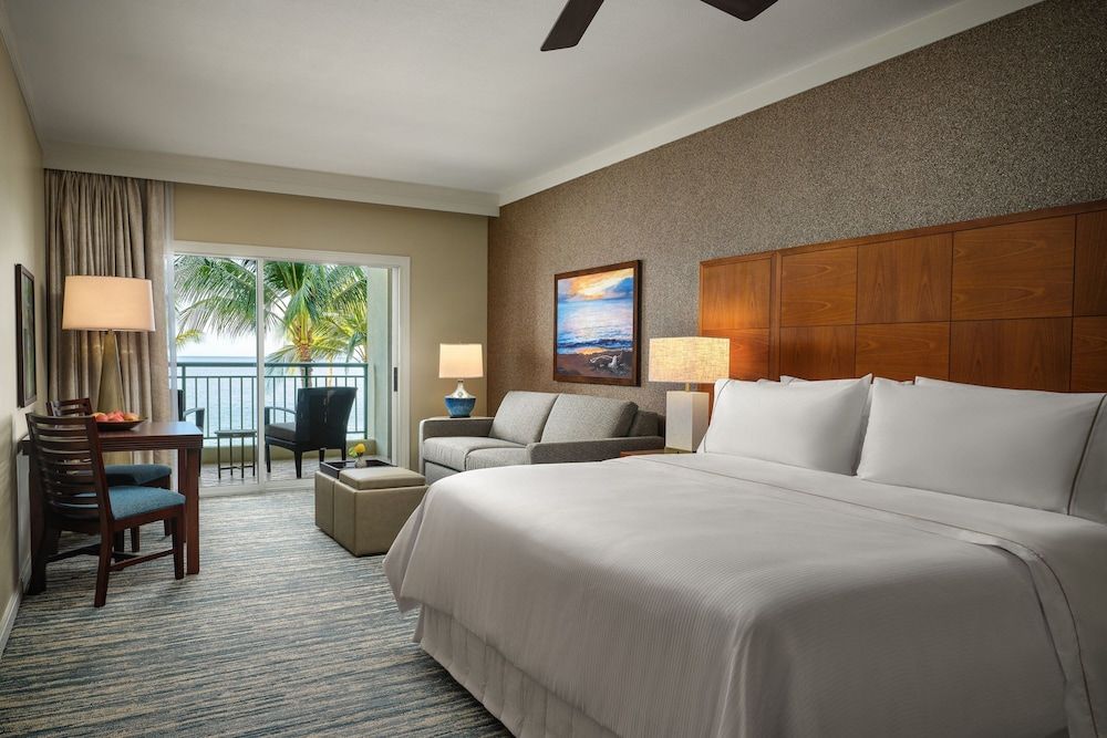 Studio, 1 King Bed with Sofa bed, Balcony, Oceanfront