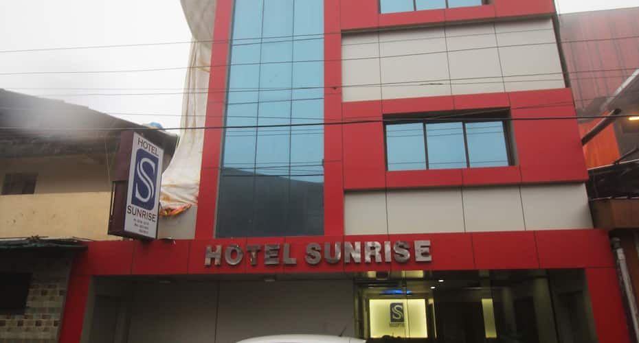 undefined Hotel Sunrise 8
