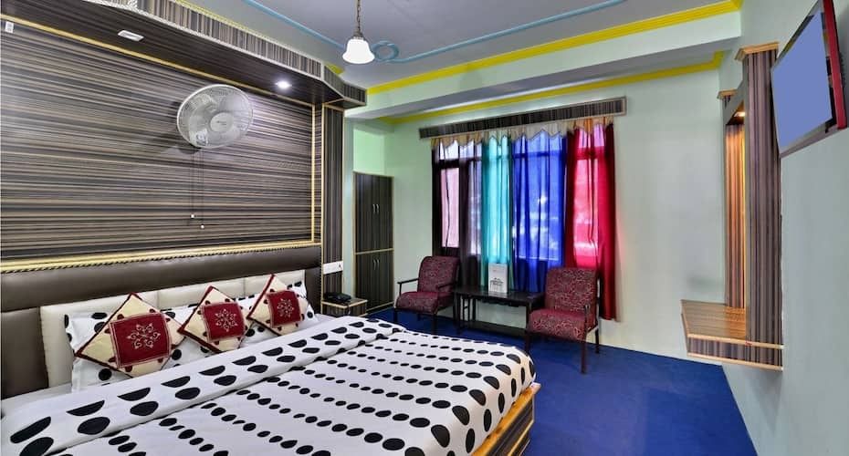Hotel Vikrant Inn @ Mall Road 100 Meters Walk