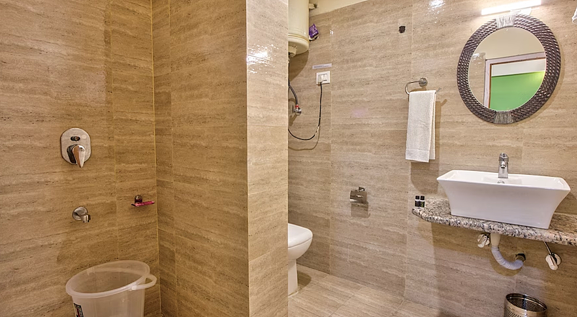 Hotel Ibex Manali Deluxe Room 15