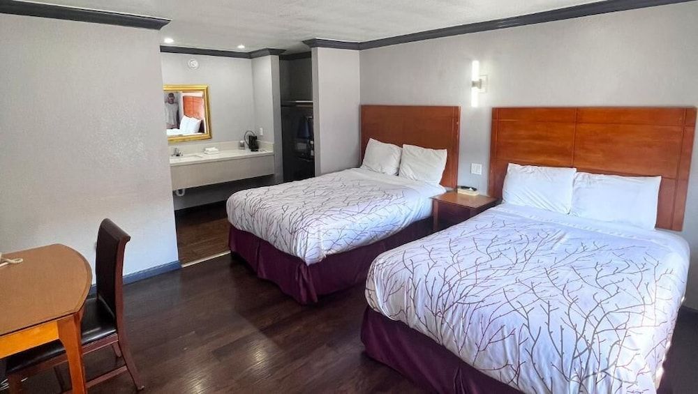 Anchorage Inn Lakeport Double Room, 2 Double Beds, Non Smoking