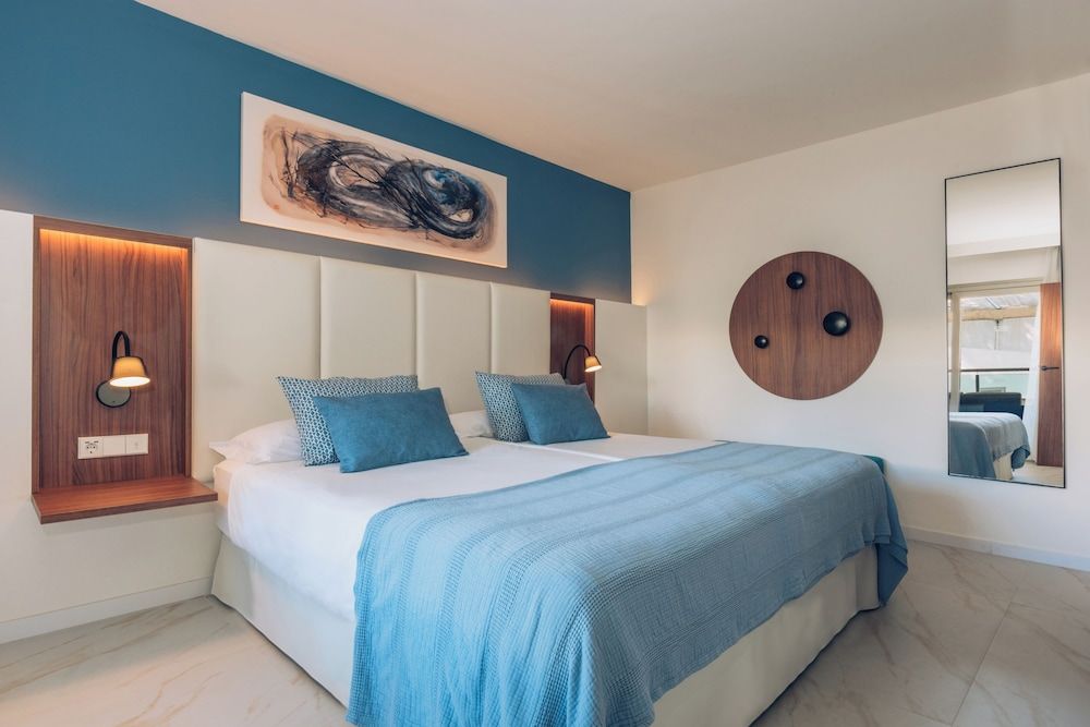 Family Suite, Pool View