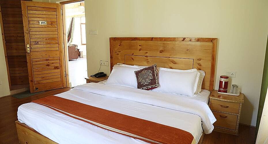 undefined The Cedar Cottage 8