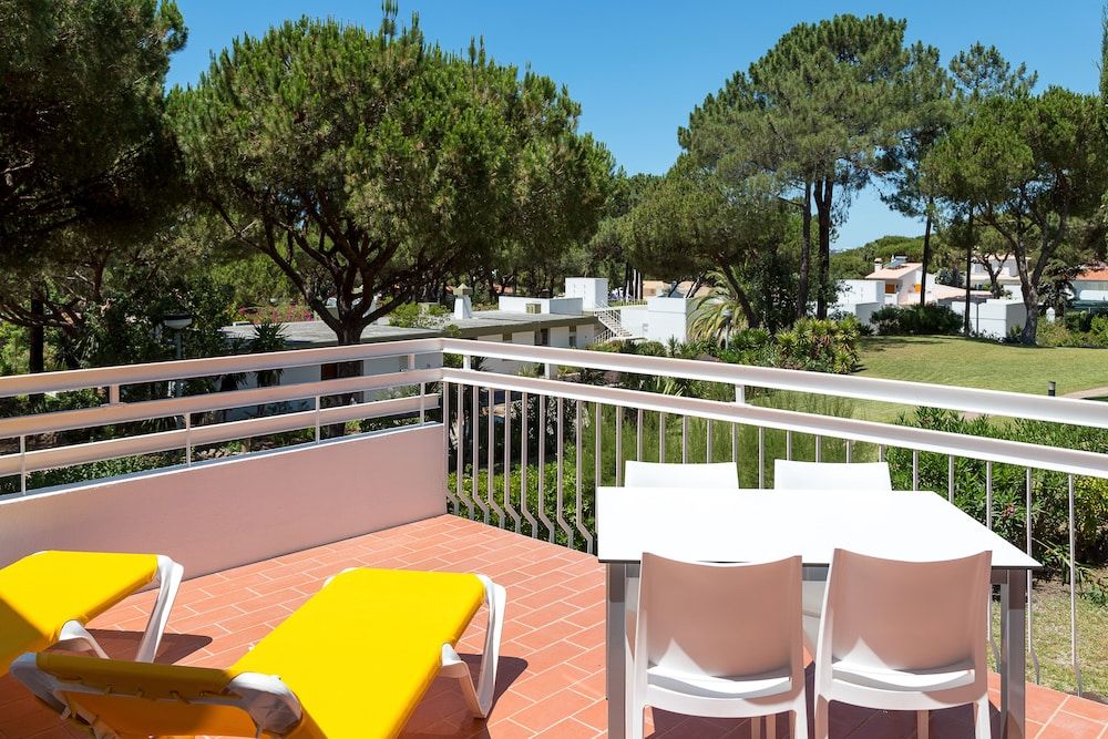 Pinhal da Marina Apartamentos Turisticos Apartment, 1 Bedroom, Pool View 5
