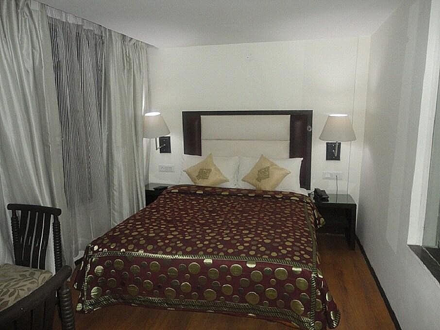 Swiss Wood Hotel Deluxe Room 5