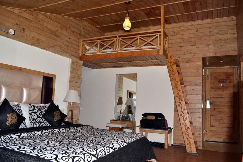 Duplex Room With Wooden Hut