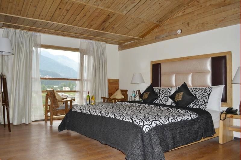 Swiss Wood Hotel Deluxe Room