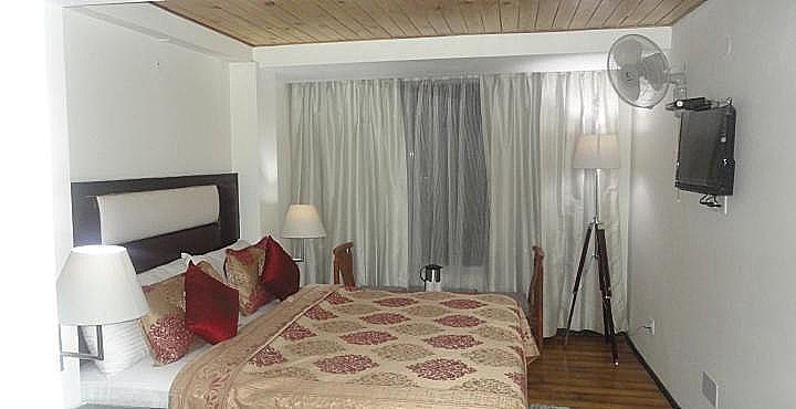 Swiss Wood Hotel