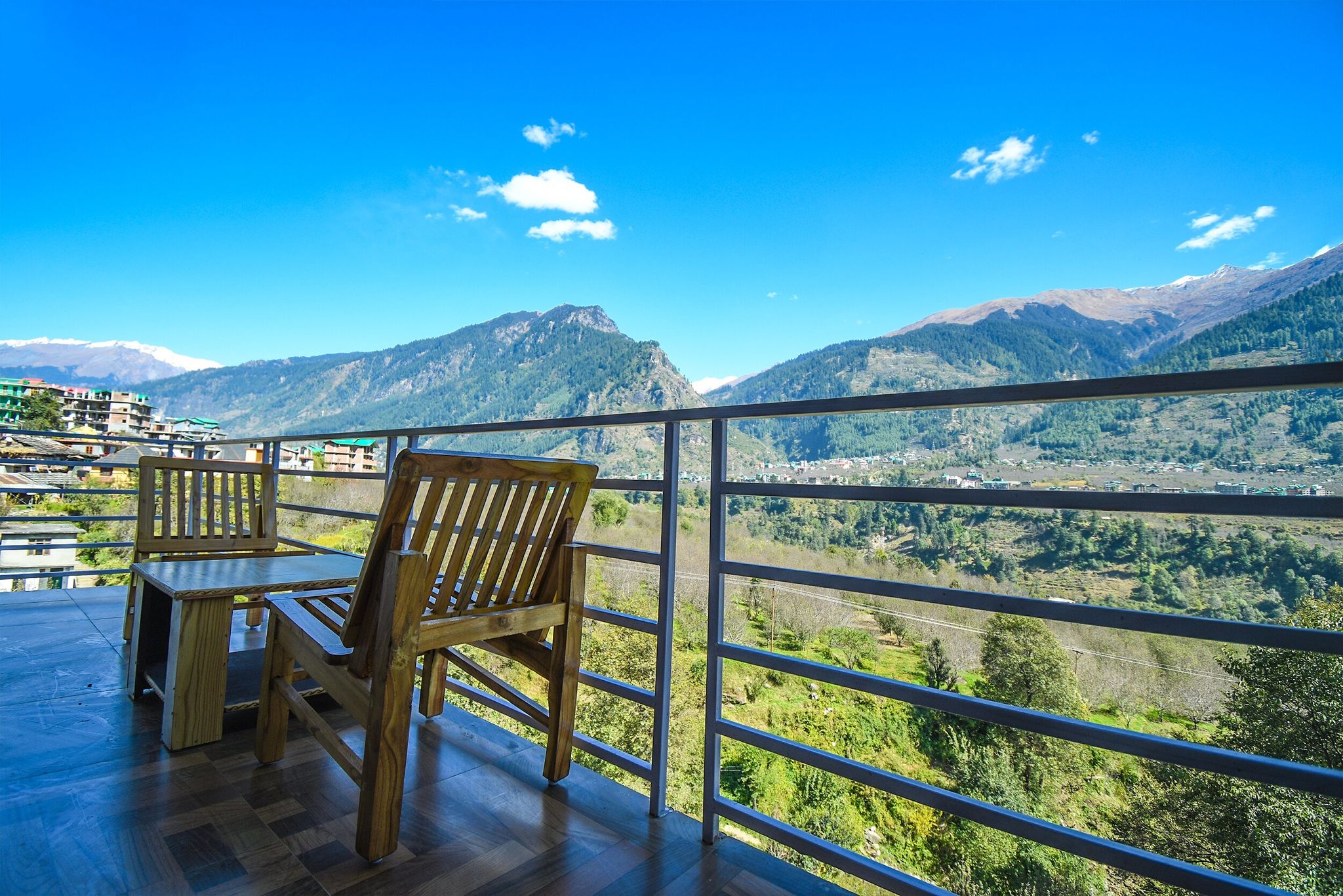Hotel Kullu Manali Inn