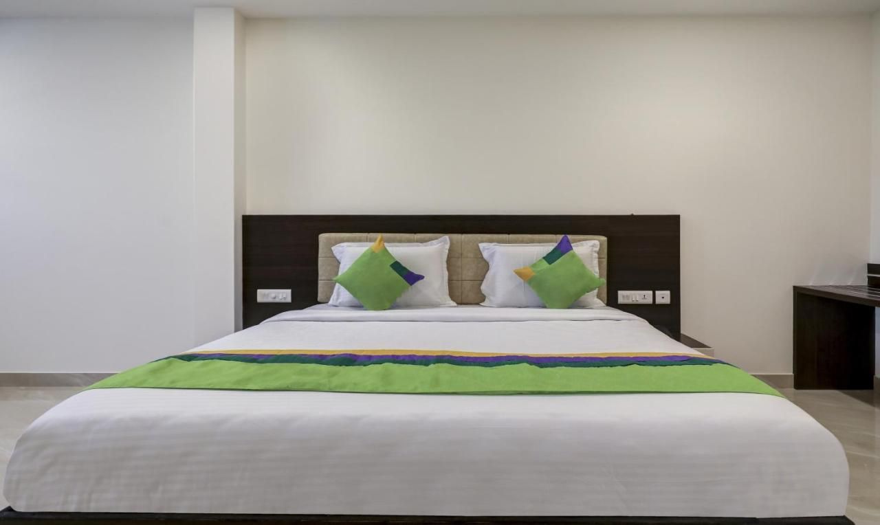 Treebo The Horizon Kankanady	 Standard Double Room 10