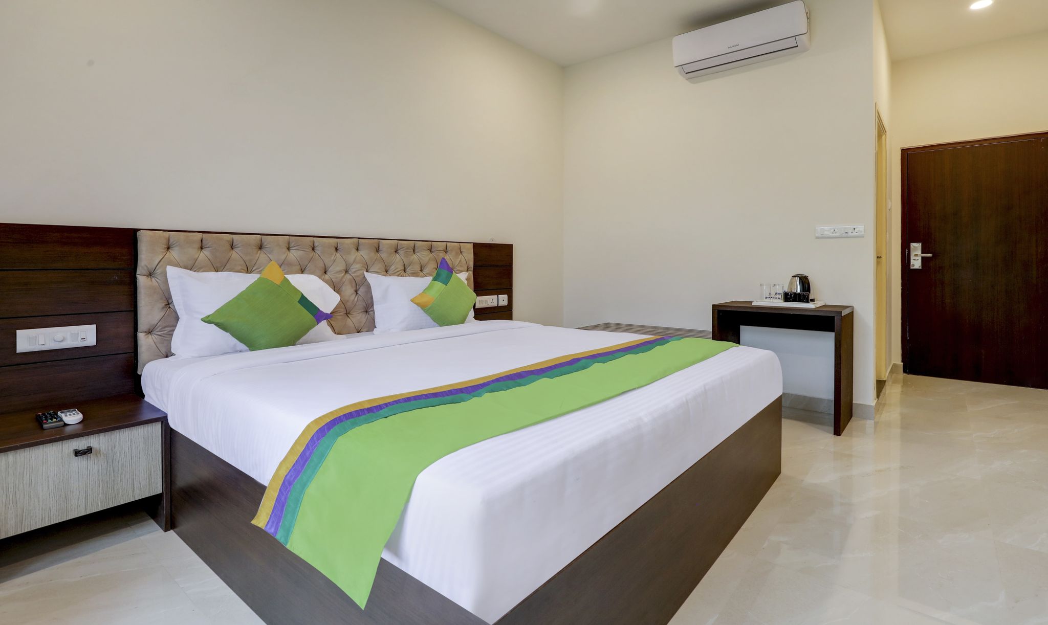 Treebo The Horizon Kankanady	 Standard Double Room 4