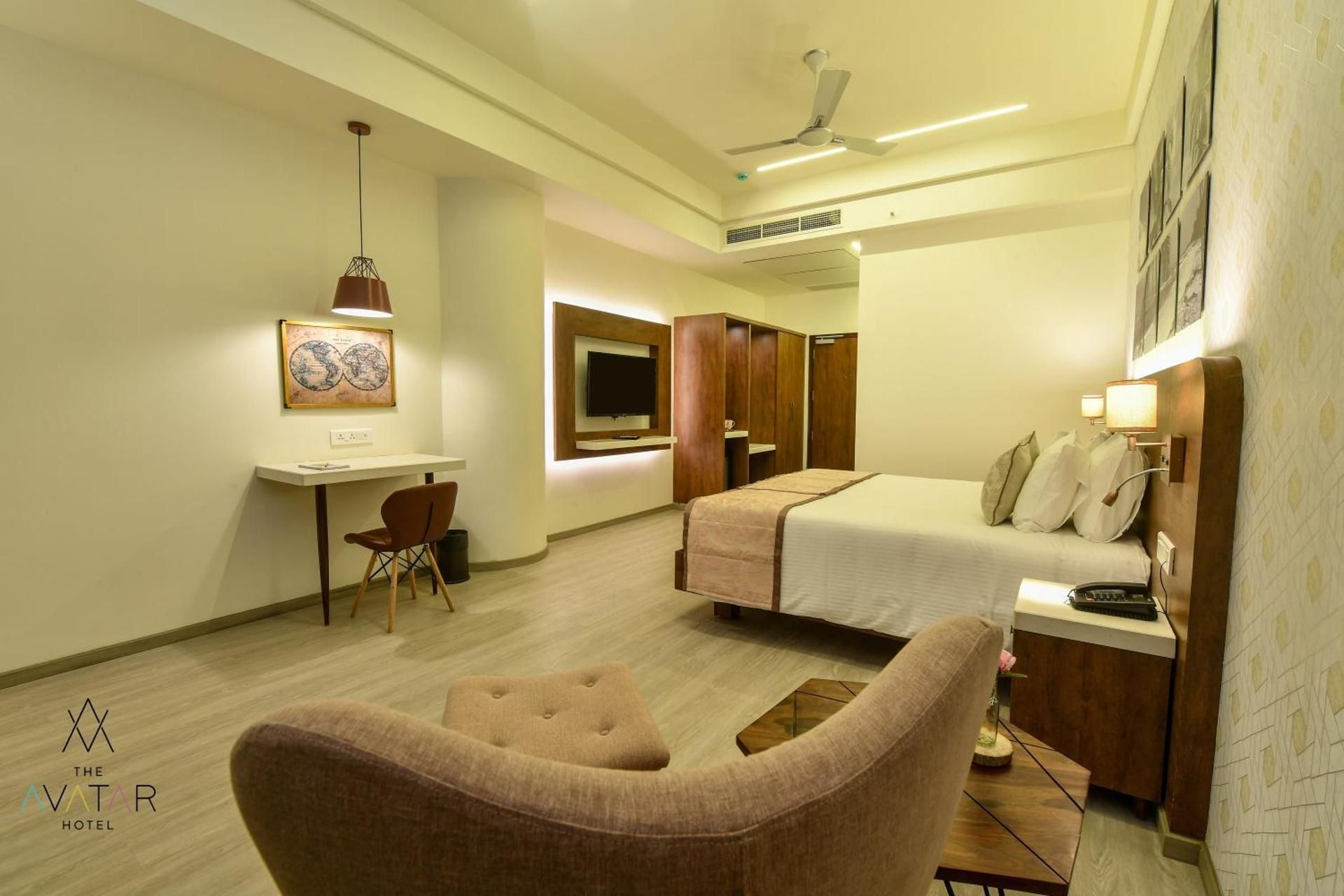 The Avatar Hotel & Convention Sunset Studio 4