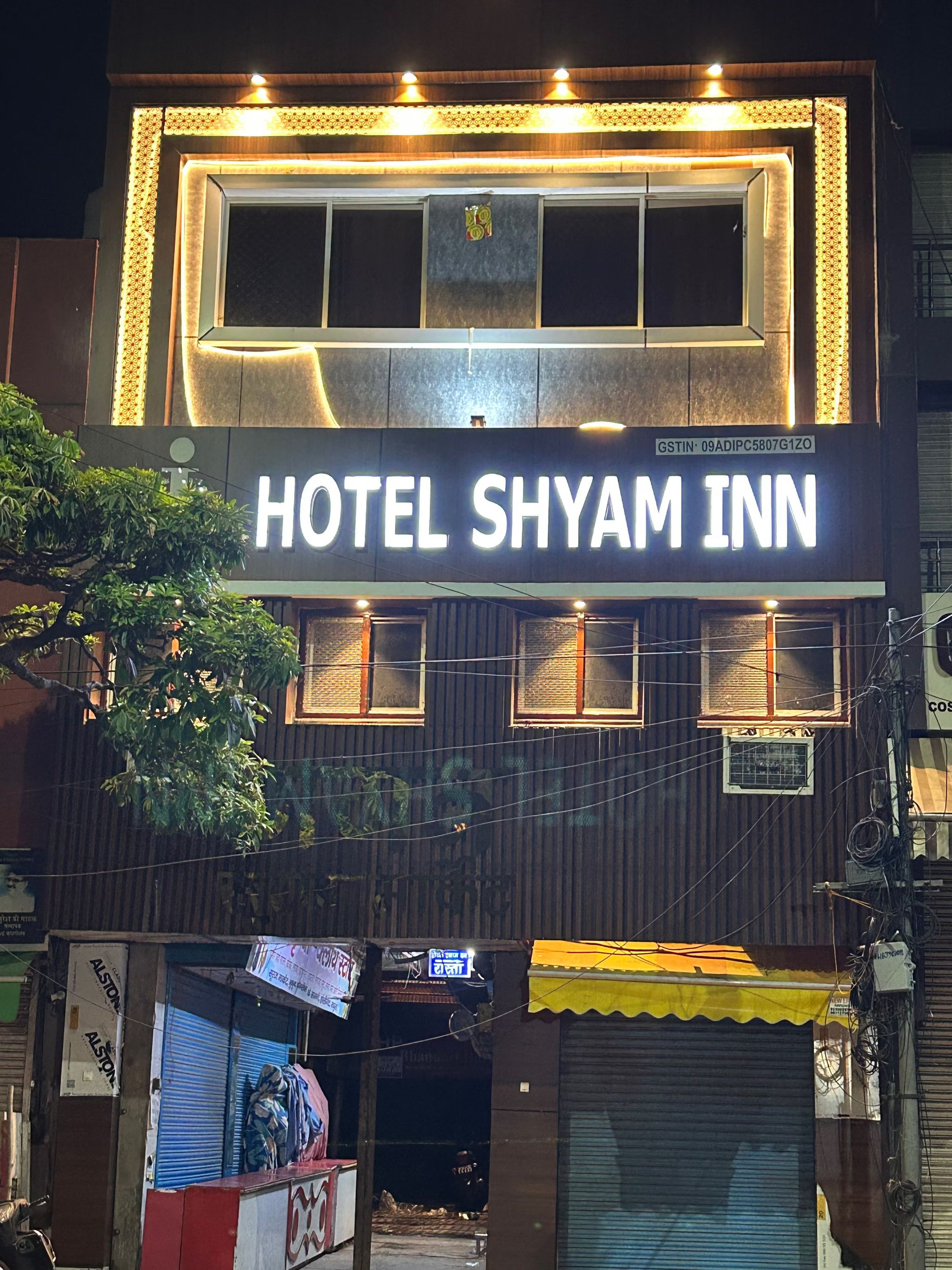 Hotel shyam inn