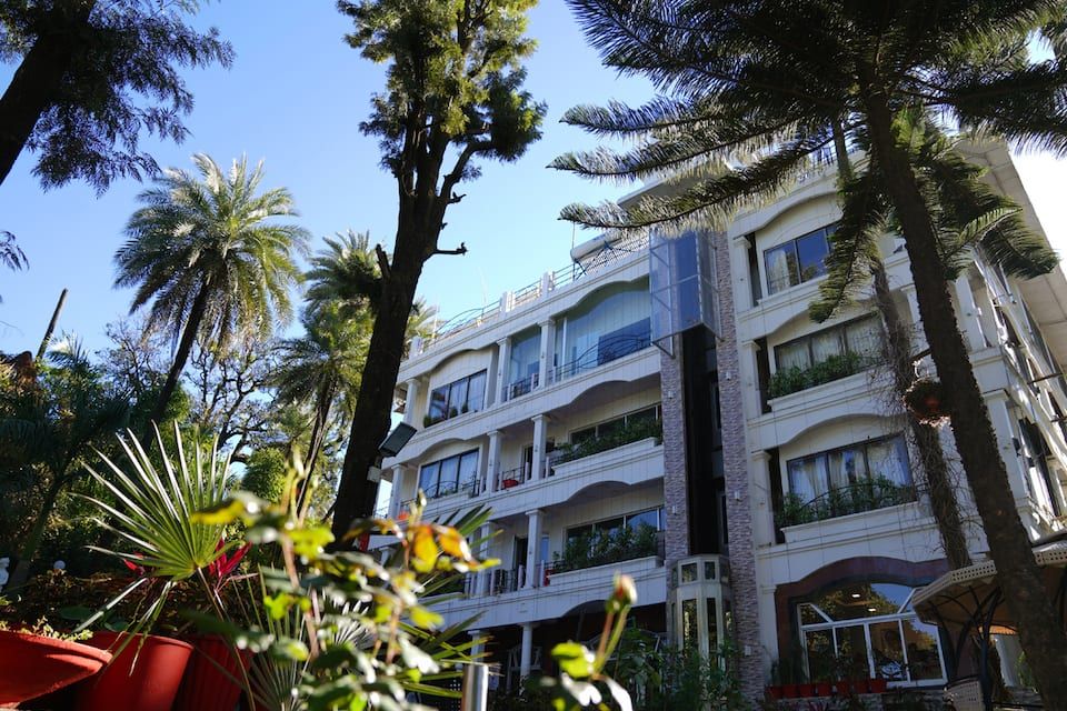 Sheratone - A Luxury Hotel