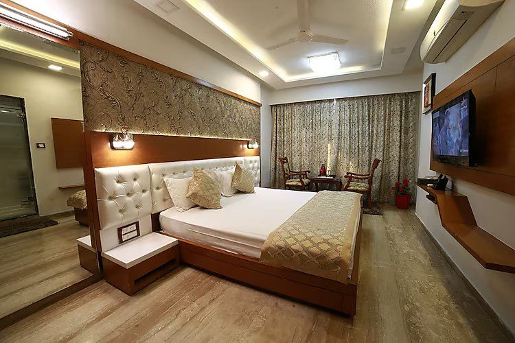 Sheratone - A Luxury Hotel Premium Room 3