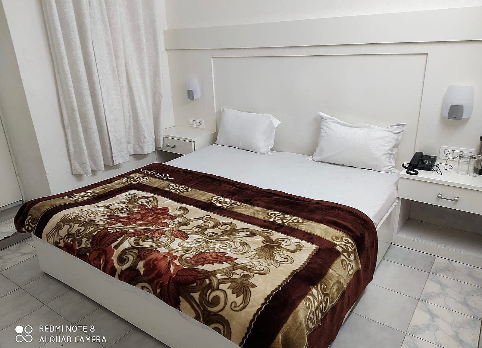 Deluxe Non View Room