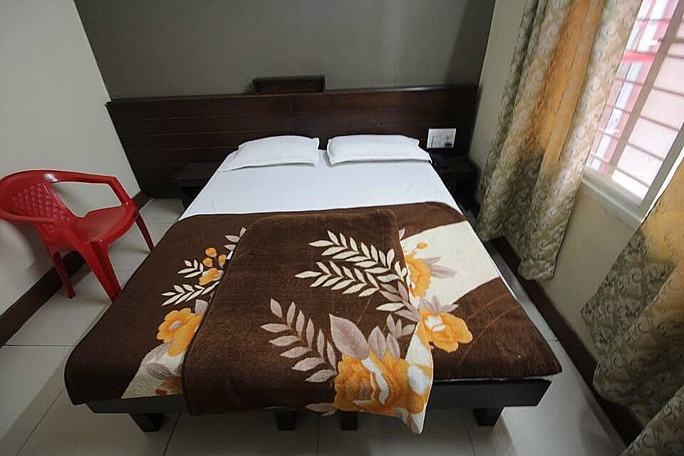 Hotel S.C.V.D.S Standard Bed Non AC Room