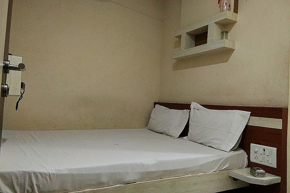 undefined Hotel Royal Garden Lodge 2