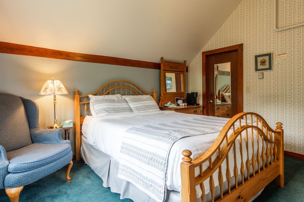 Comfort Room, 1 Queen Bed, Non Smoking