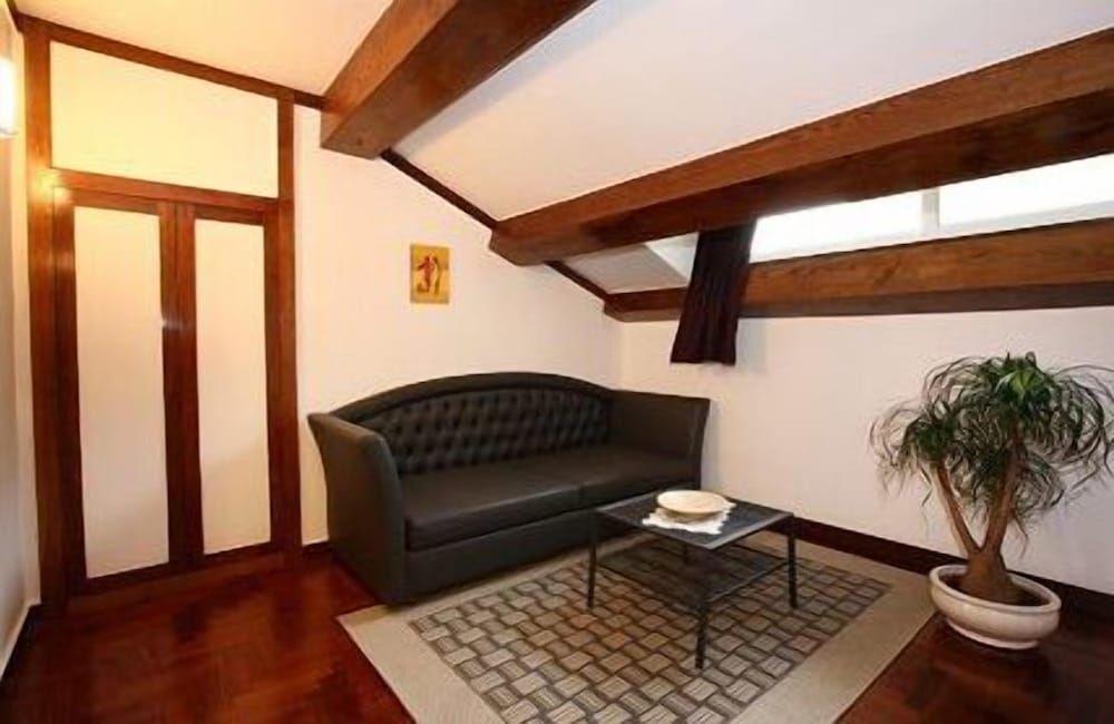 Suite Artis Barberini Suite (no elevator) 9