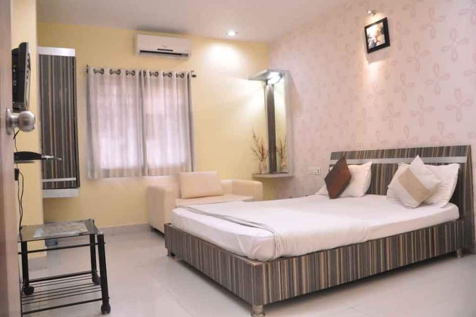 undefined Hotel Ace Inn 5