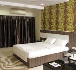 Hotel Shaheen International Executive Deluxe Room