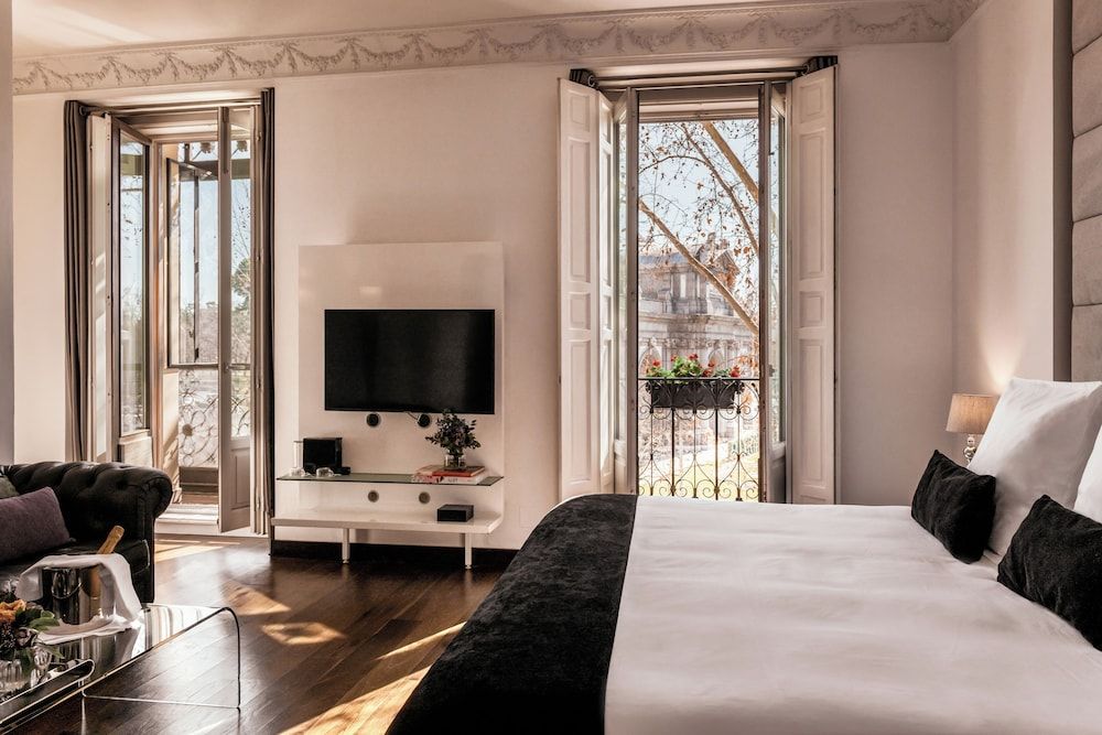 Hospes Puerta de Alcalá, a Member of Design Hotels Deluxe Alcala 4